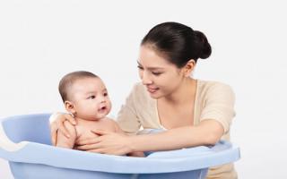 Chăm sóc trẻ sơ sinh tại nhà